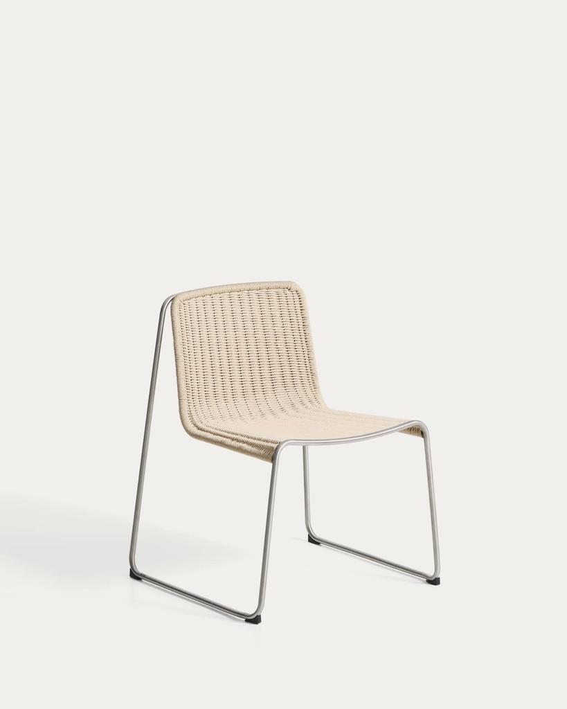 Silla apilable de exterior Tavari de cuerda beige y acero inoxidable